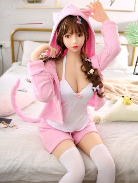 Sex Doll Queen Porn Gallery