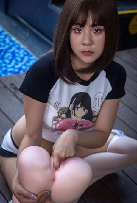 性玩偶女王热门图库