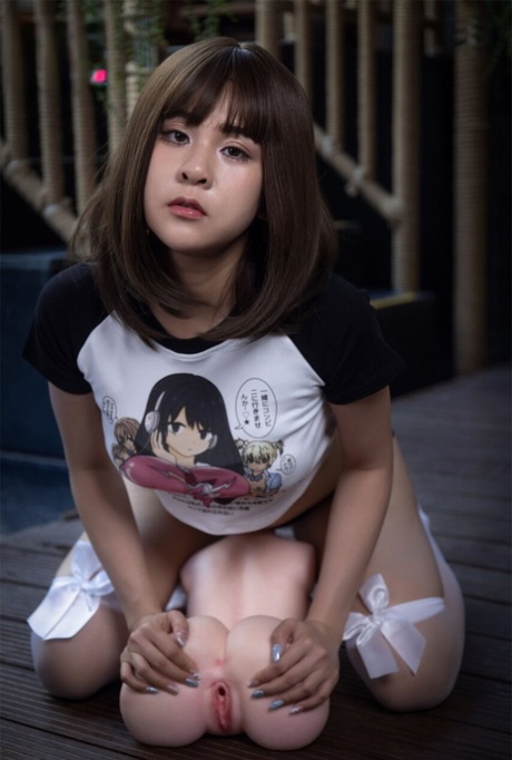 性玩偶女王热门图库