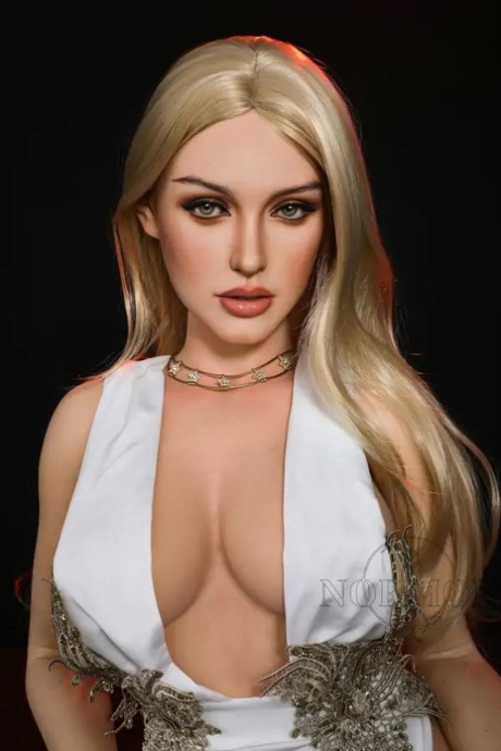 Sex Doll Queen Porn Gallery