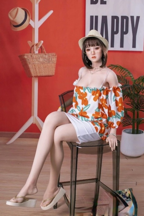 Mai Love Doll Naked Gallery