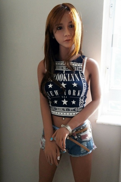 SexDollTech 裸照