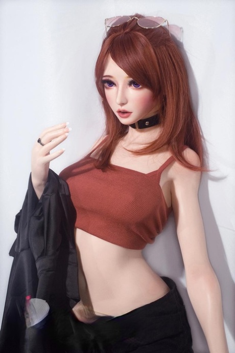 RealSexDoll Naked Photos