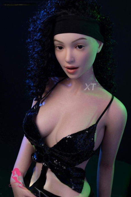 RealSexDoll Nude Pics