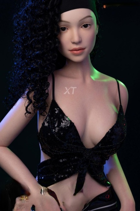 RealSexDoll Nude Pics