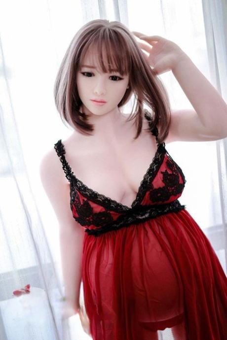 RealSexDoll Naked Gallery