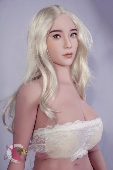 RealSexDoll Nude Porn Pics