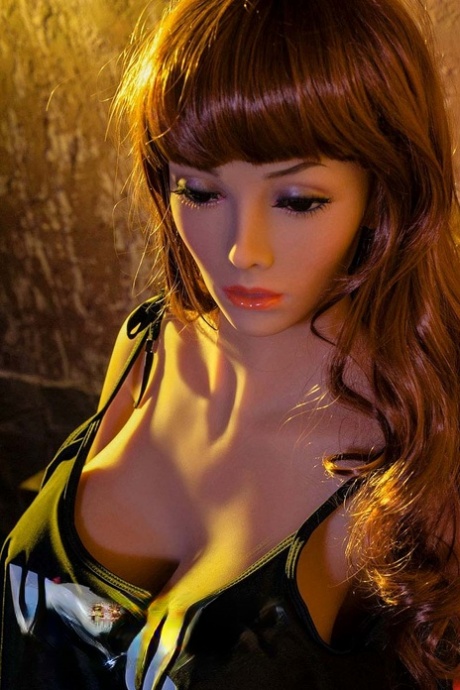 RealSexDoll XXX Photos