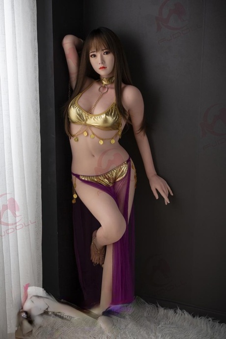 RealSexDoll Nude Images