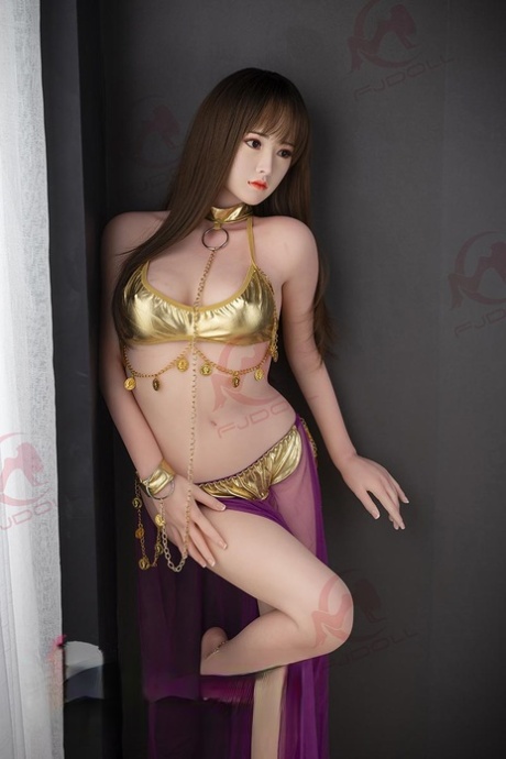 RealSexDoll Nude Images