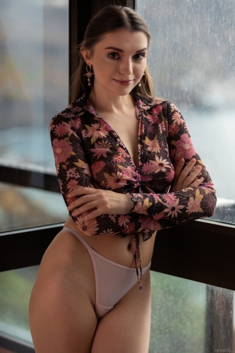 Met Art X starring Monika May Naked Pictures