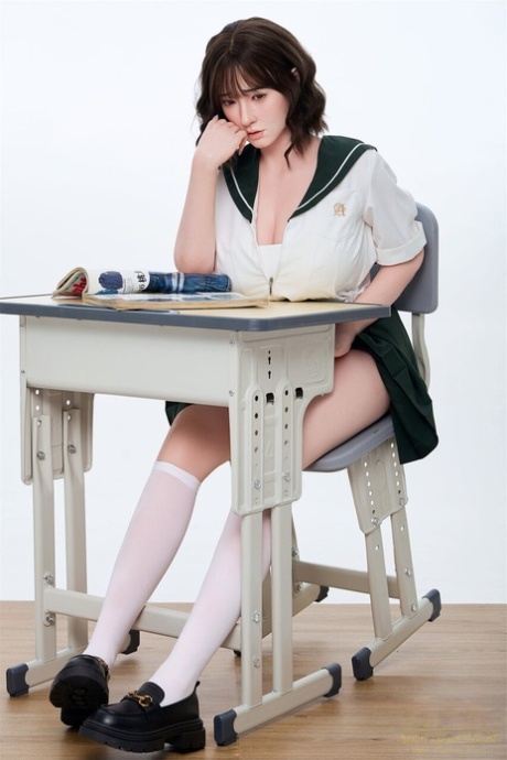 Sex N Dolls
