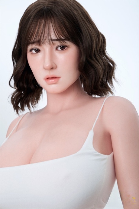 性玩偶裸体 XXX