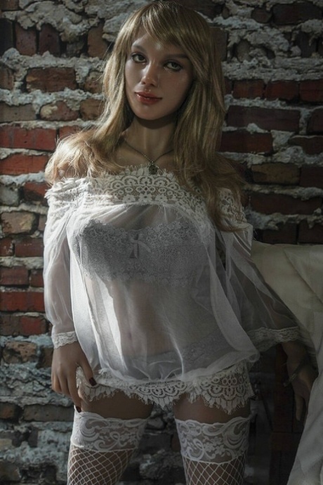 Sexy Dolls GR Porn Images
