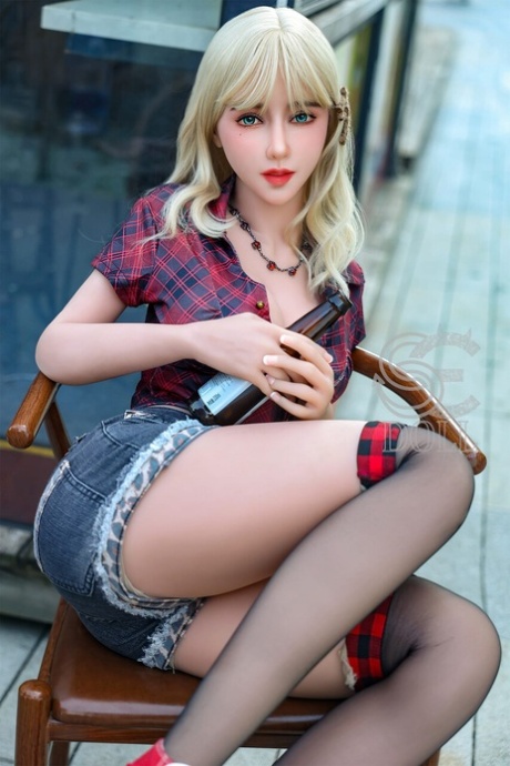 Sexy Dolls GR Nude Pictures