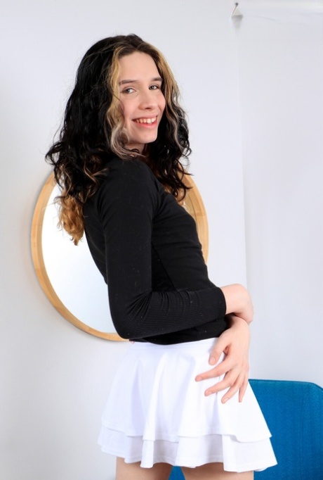 Grooby Girls featuring Eve Monaco Hot Pictures