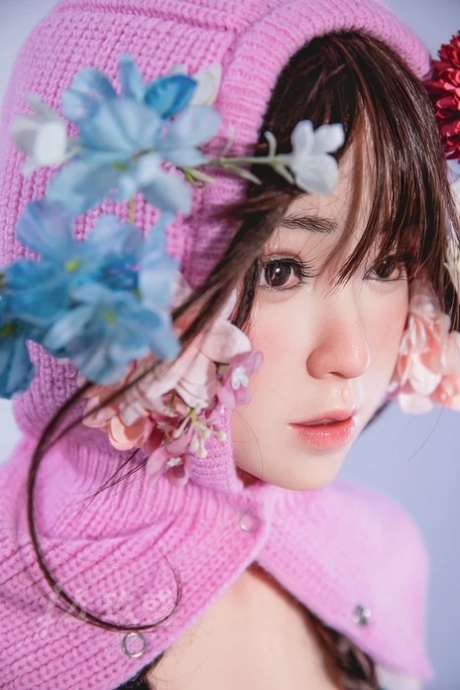 kanadoll 裸体色情图片