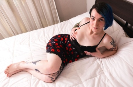 Femout XXX featuring Ivy Addams Nude Images