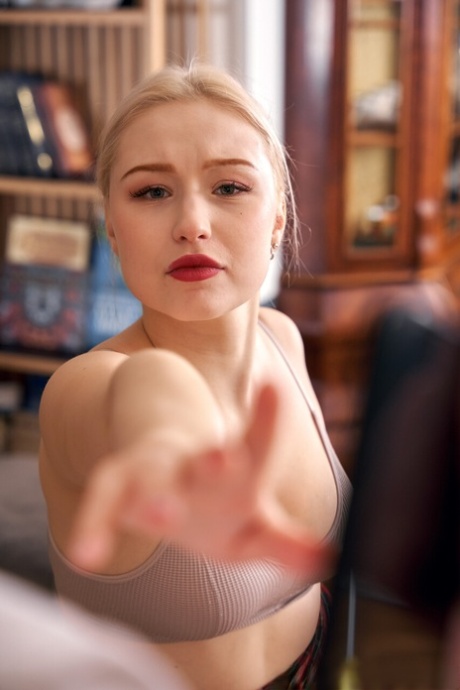Anal Beauty Christafeer Robien, Sara Bork