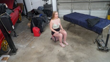 Bang featuring Gi Joey, McKenzie Mae Sex Gallery