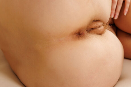 Sex Art performed by Mau Gli Naked Images