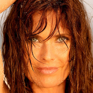 Carol Alt