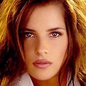 Kelly Monaco